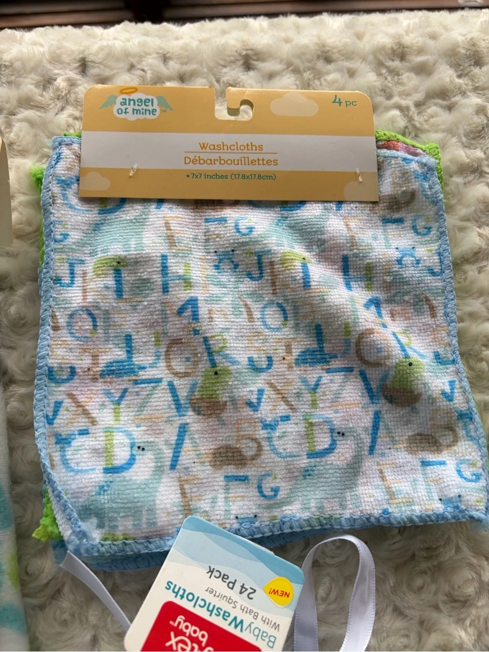 New 31 Piece Baby Washcloths & Fleece Burp Cloths Alphabet & Vehicles